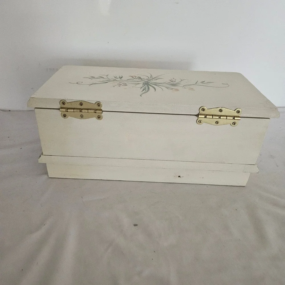 Vintage Floral Wood Jewelry Box Cream Green Hand Painted Mirror Removable Tray